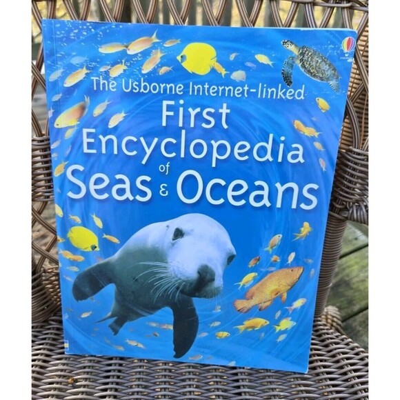 Usborne Internet Linked First Encyclopedia Lot 2 Books Science, Seas & Oceans - Picture 7 of 14